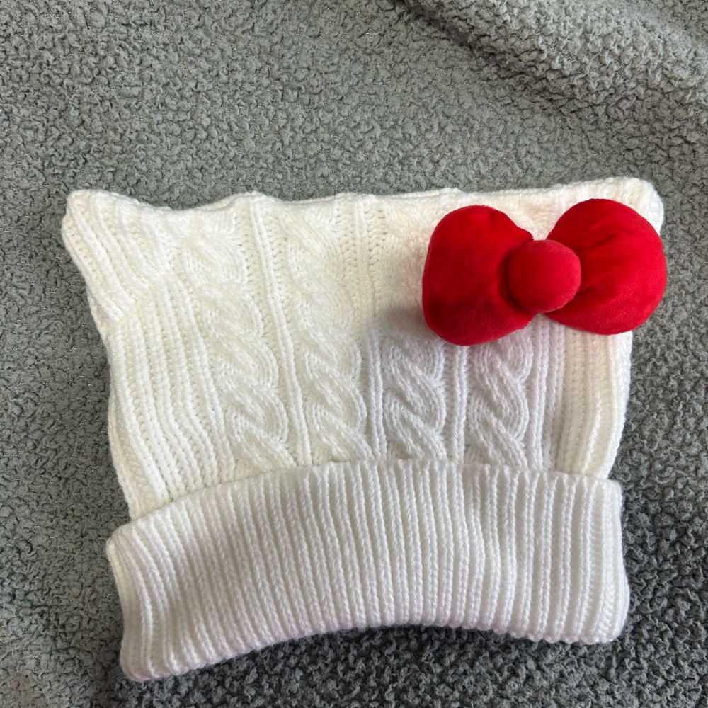 White Cable Knit Hat with Red Bow